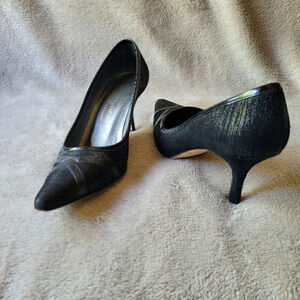 Roberto Capucci black heels size 7.5​